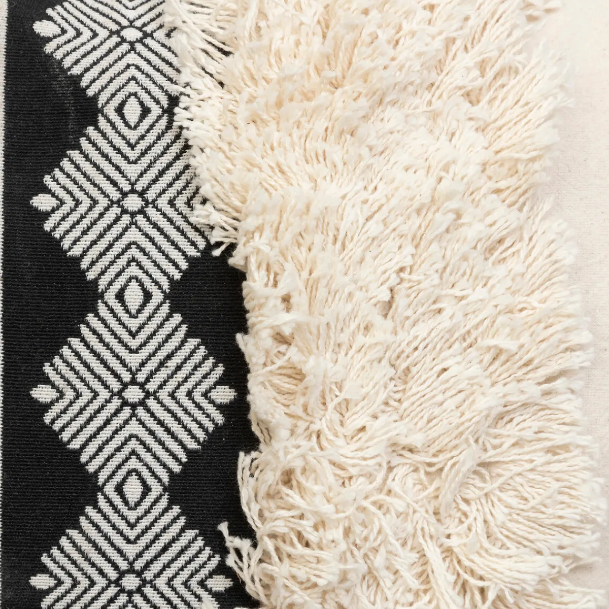 Coussin jacquard "Inuit dreams"*ATMOSPHERA New