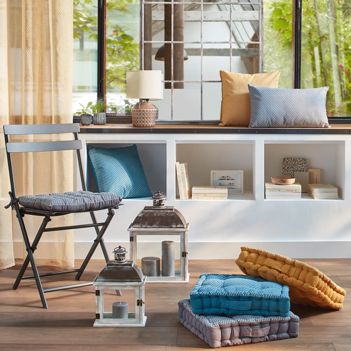 Coussin motifs otto*ATMOSPHERA New