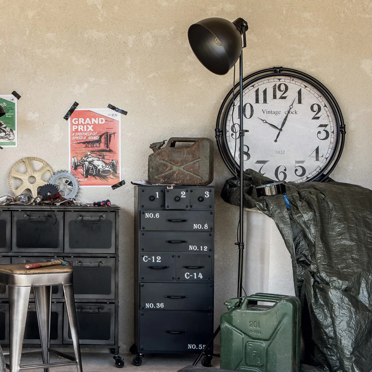 Lampadaire trépied "Basalt"*ATMOSPHERA Outlet