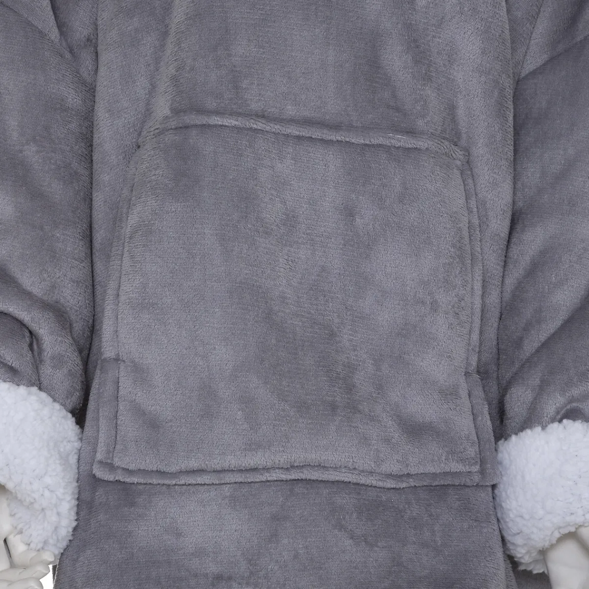 Plaid à manches capuche*ATMOSPHERA Sale