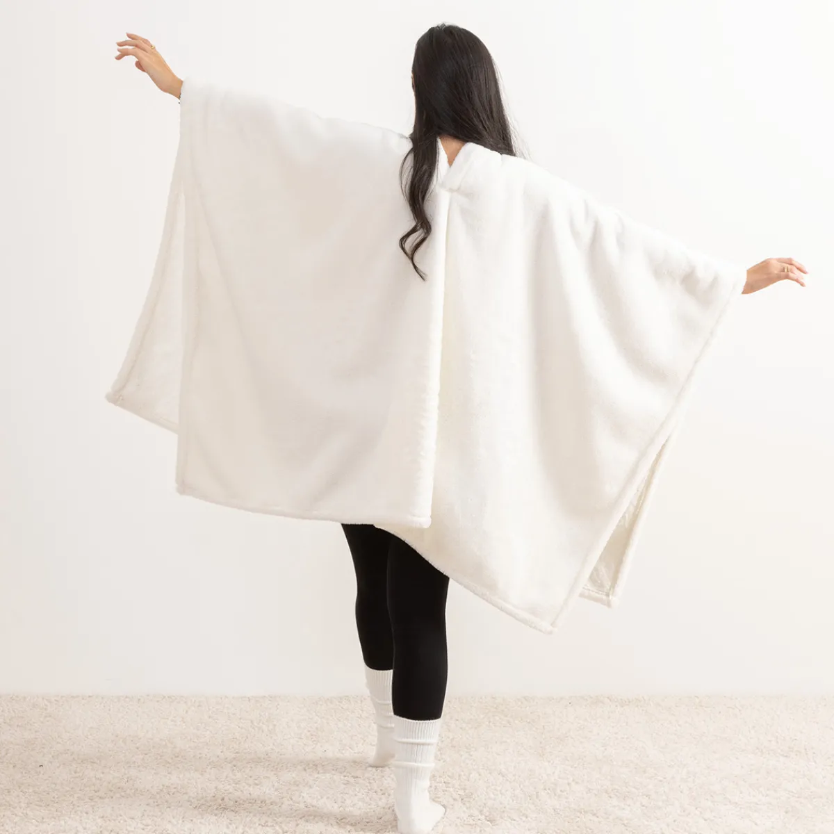 Plaid à manches fourrure "Aksel"*ATMOSPHERA Hot