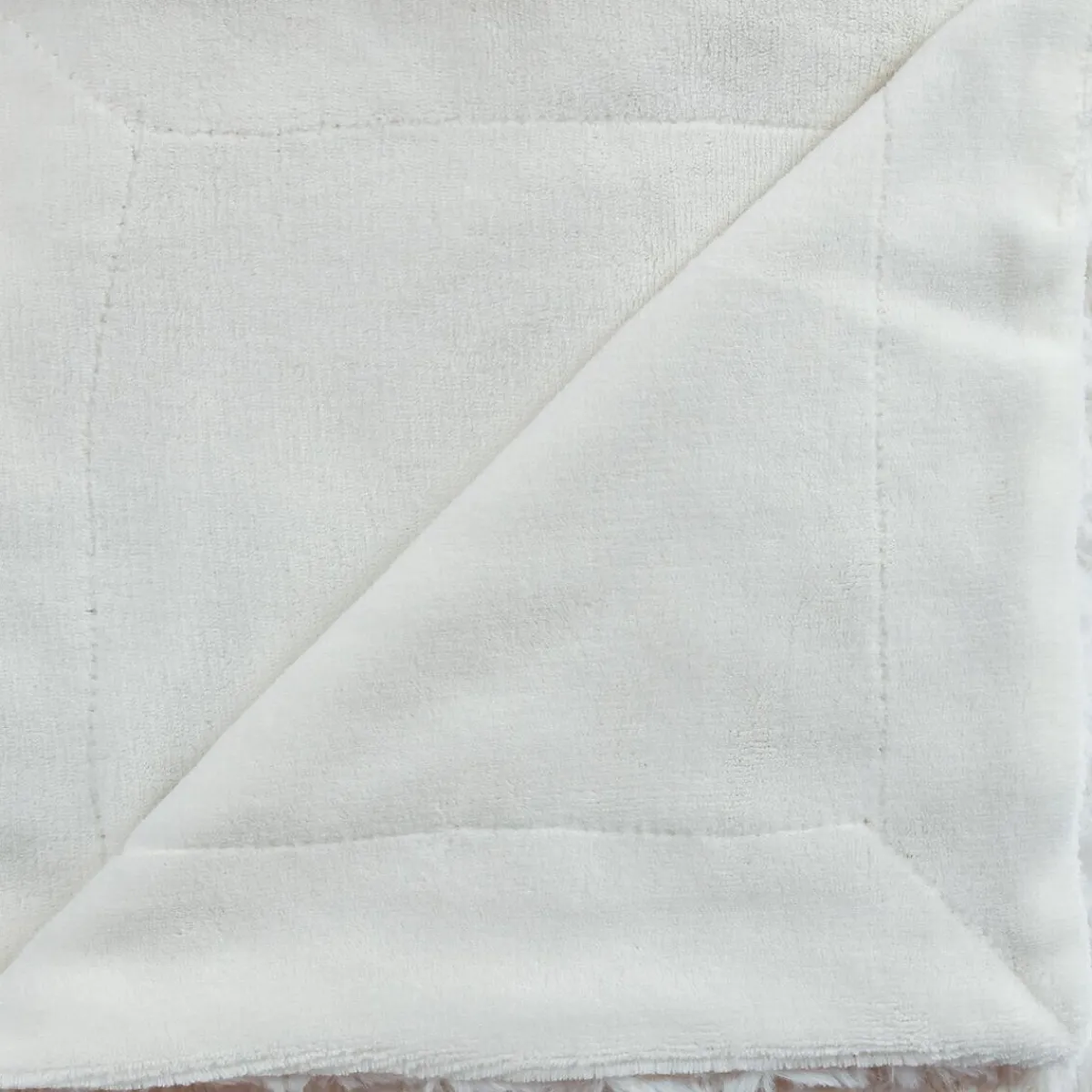 Plaid "Bouclette" fausse fourrure*ATMOSPHERA Online