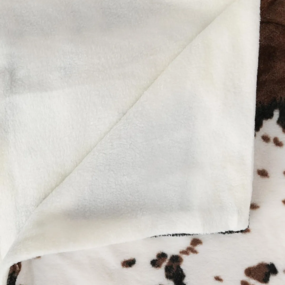 Plaid "3D Géo" fausse fourrure*ATMOSPHERA Outlet