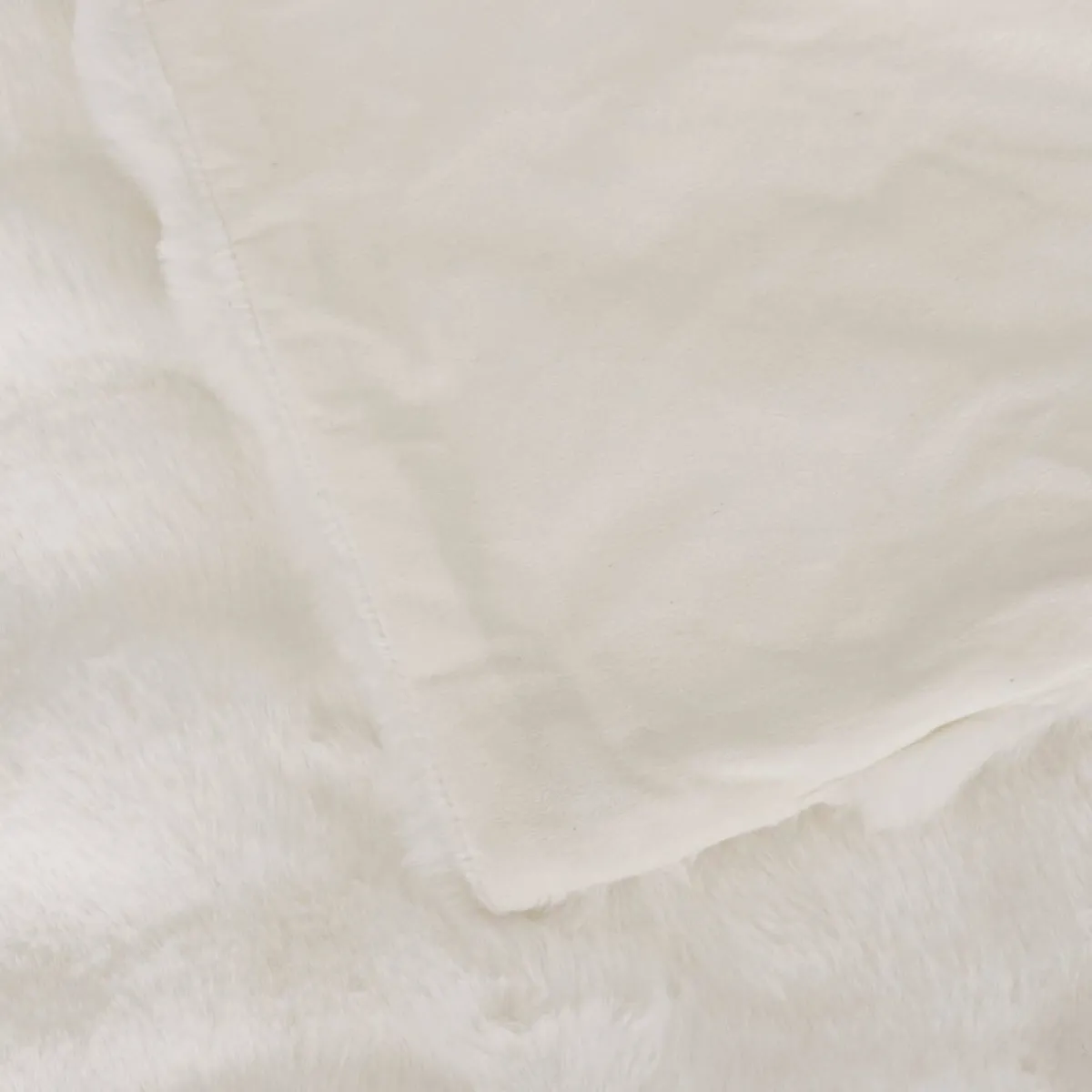 Plaid fausse fourrure 3D "Zephy"*ATMOSPHERA Hot