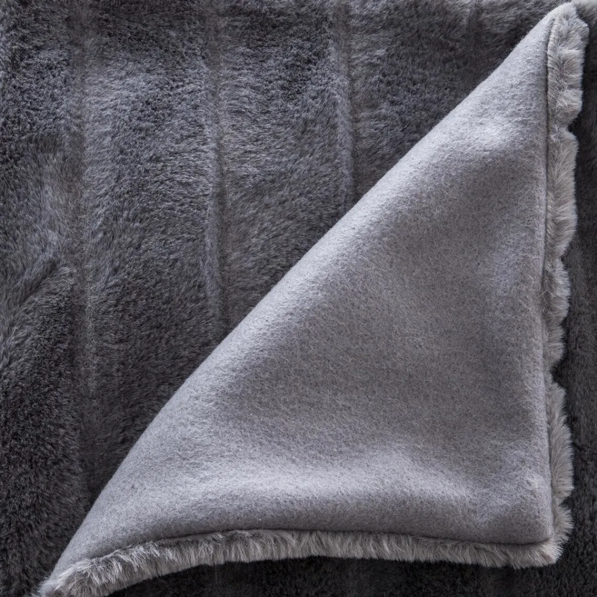 Plaid "Manoir" fausse fourrure*ATMOSPHERA