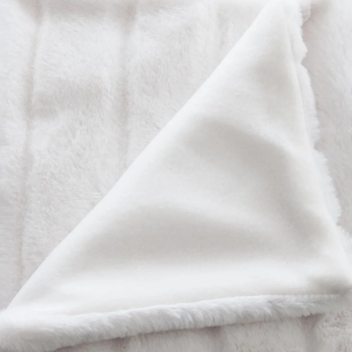 Plaid "Manoir" fausse fourrure*ATMOSPHERA Sale