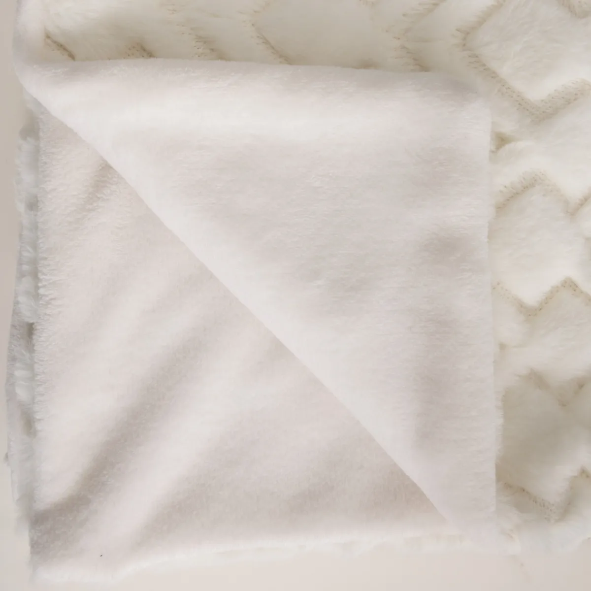 Plaid "Mara" fausse fourrure*ATMOSPHERA Sale