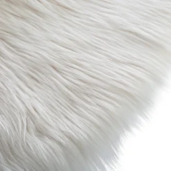 Tapis enfant fausse fourrure*ATMOSPHERA Online